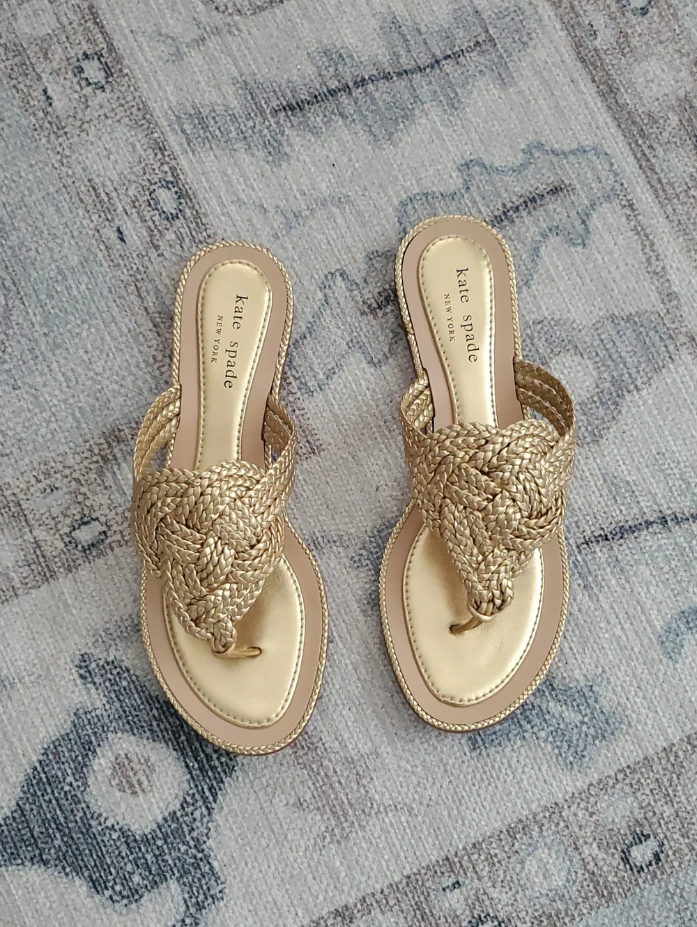 Kate Spade Isabella Gold Leather Knot Thong Sandals Shoes Sz7.5